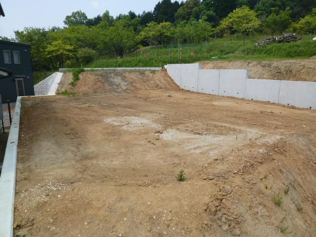 Local land photo. Effective residential land 79 square meters more than! Local (July 2012) shooting