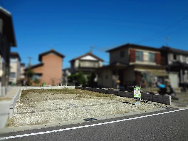 Local photos, including front road. Sunny! Sunny My home come true in this area, How is it? 
