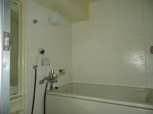 Bathroom. 1317 [130 × 170cm] Please refer to the bath of size.