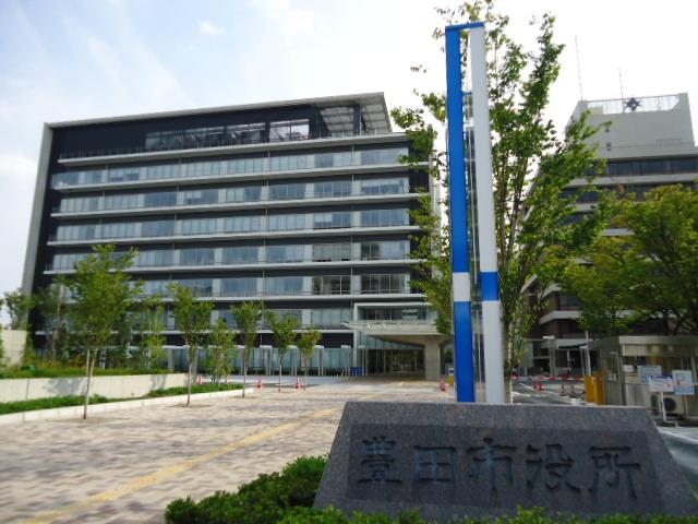 Government office. 7-minute walk from the Toyota City Hall (540m)