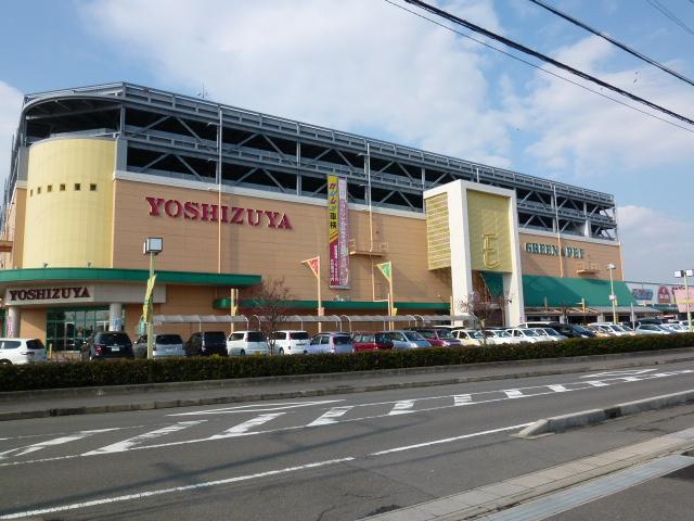 Shopping centre. It's Bonanza City Yoshidzuya Tsushima to head office 817m