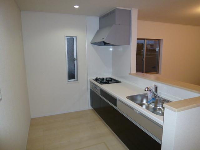 Same specifications photo (kitchen)