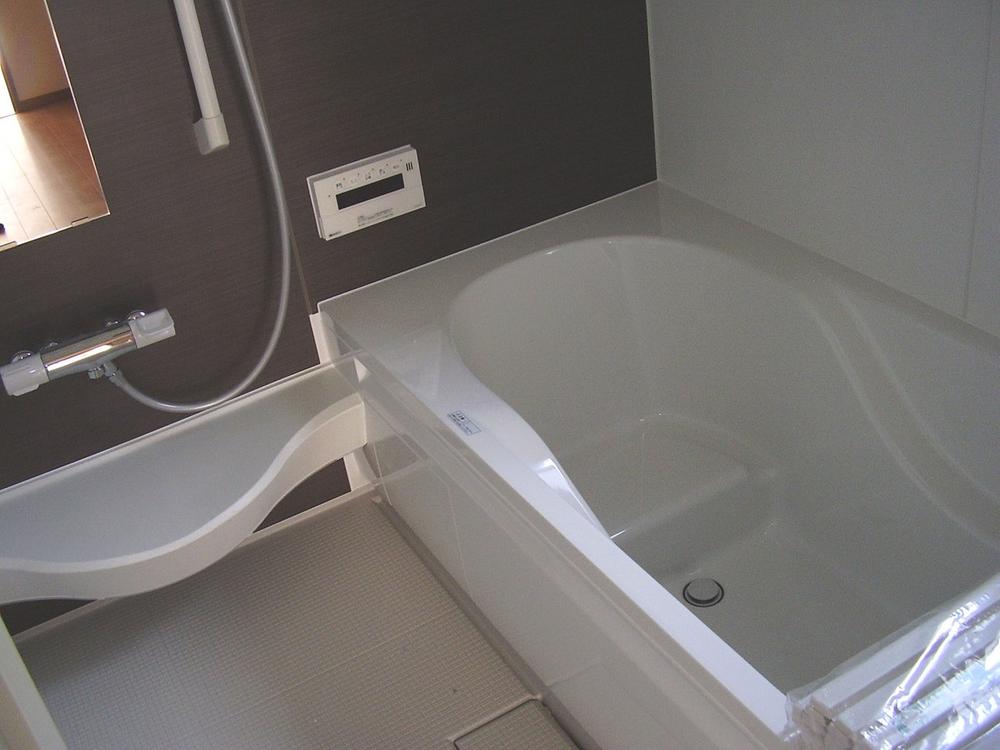 Bathroom. With bathroom dryer! 