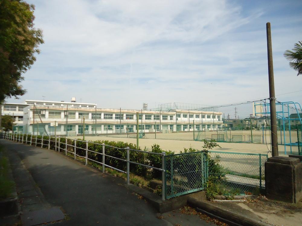 Junior high school. Tenno junior high school