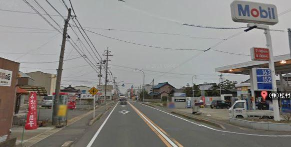 Streets around. Tsushima highway is very close.