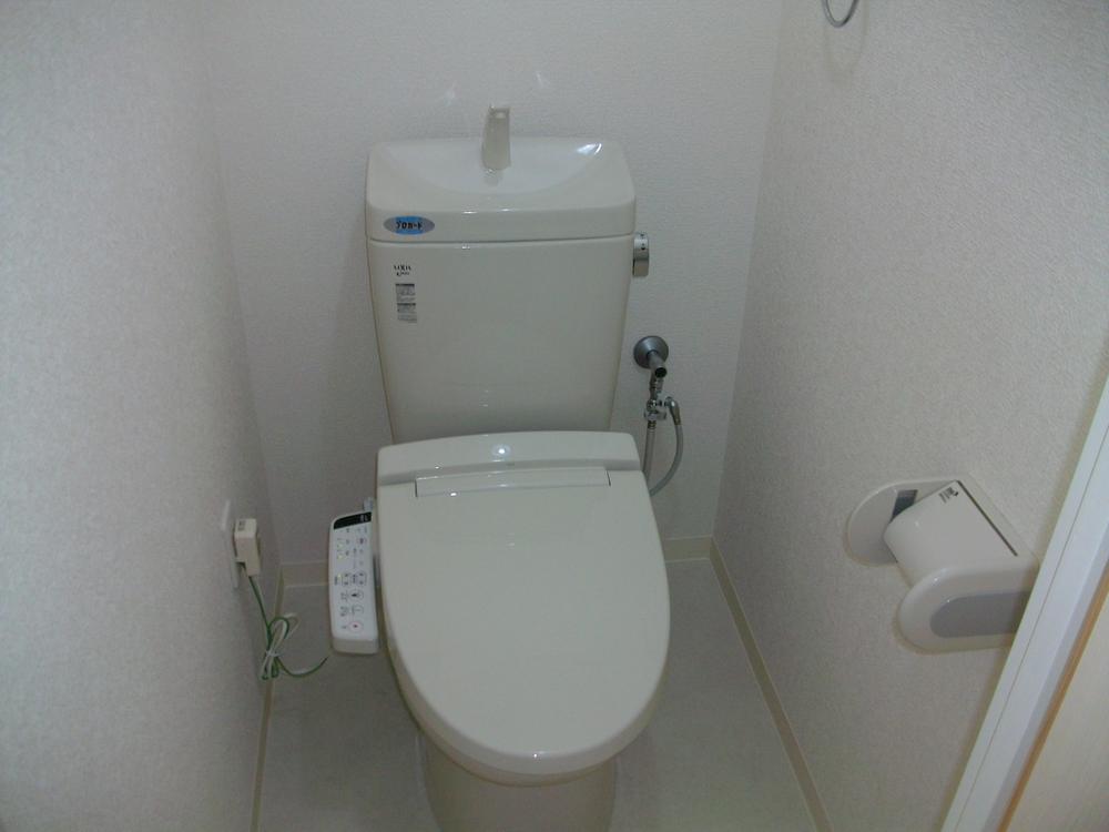 Toilet.  ■ Warm water washing toilet seat new goods exchange