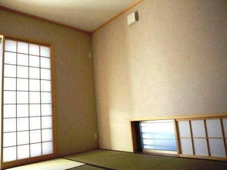 Non-living room. Building C: sunny! ! The comfort 6 quires of Japanese-style room