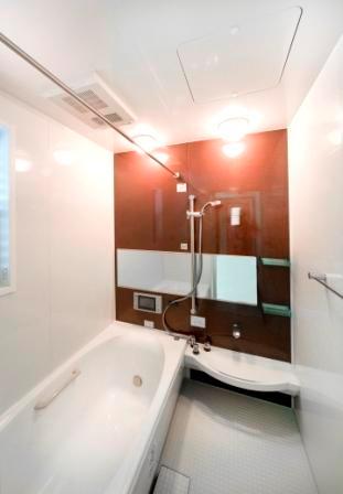 Bathroom. Building B