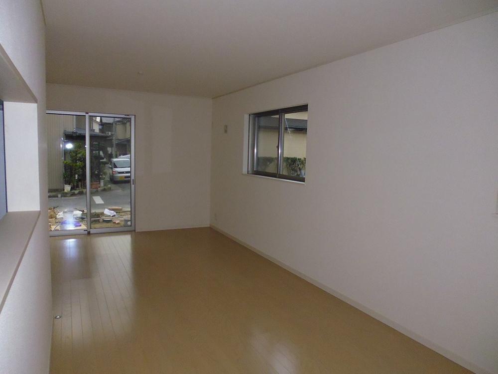 Living. 2013.12.9 shooting