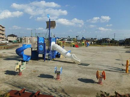 park. 500m to Hinode park