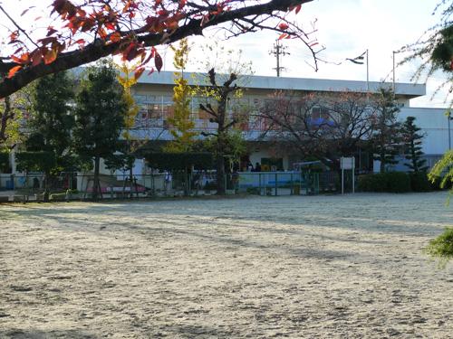 kindergarten ・ Nursery. 1850m to the West nursery