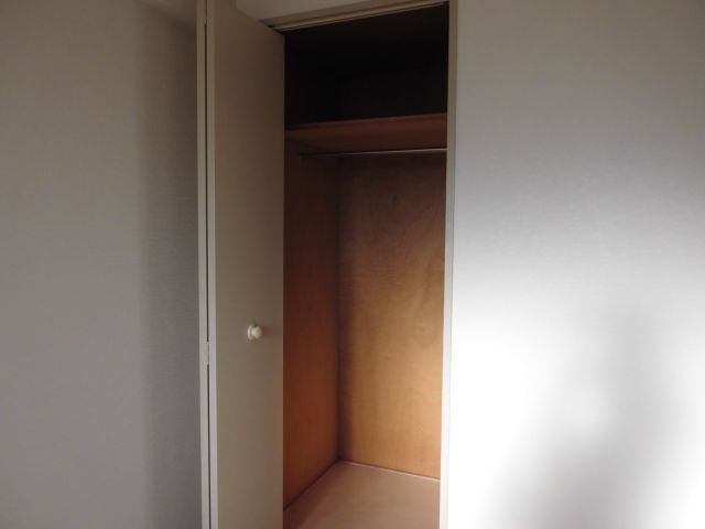 Receipt. closet