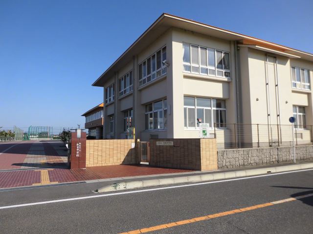 Junior high school. Municipal Yatomi until junior high school (junior high school) 1800m