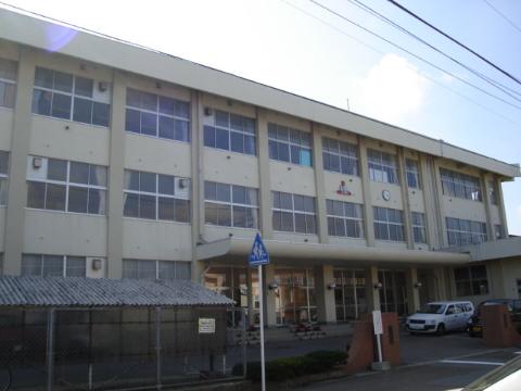 Other. 1020m to Akita Yatsuhashi elementary school (Other)