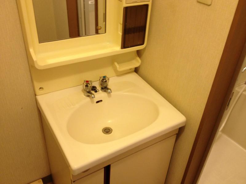 Washroom. Bathroom vanity ※ The same type