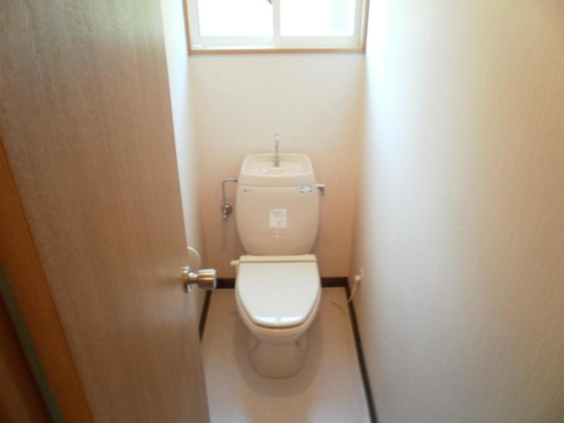 Toilet. Heating toilet seat ☆ 
