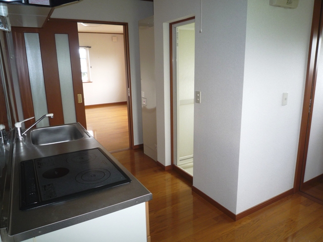 Other room space. kitchen ・ Bathroom before