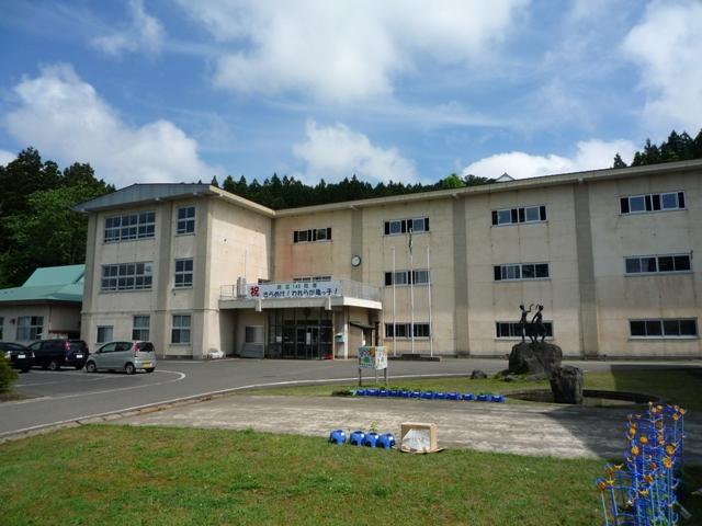 Primary school. Yuri Honjo City Kameda to elementary school 400m