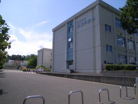 Primary school. 527m to Aomori Municipal Xincheng Central Elementary School