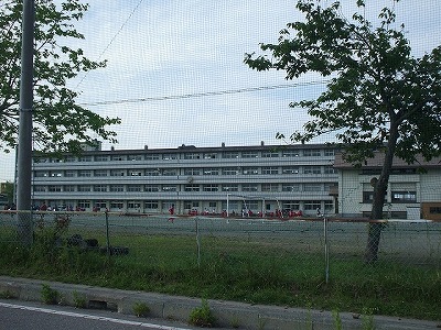 Other. 1190m to Hachinohe Tatsudai three junior high school (Other)