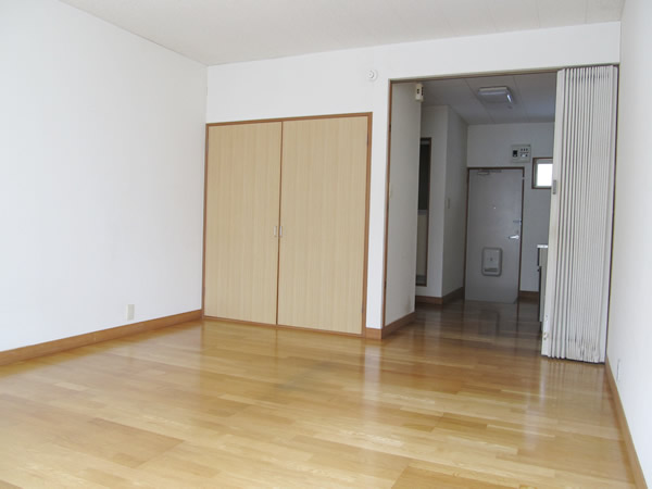 Living and room. No. 103 is a Japanese-style room (tatami)!