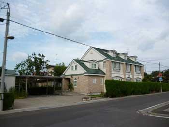 Local photos, including front road. Shooting towards from the southwest side to the northeast