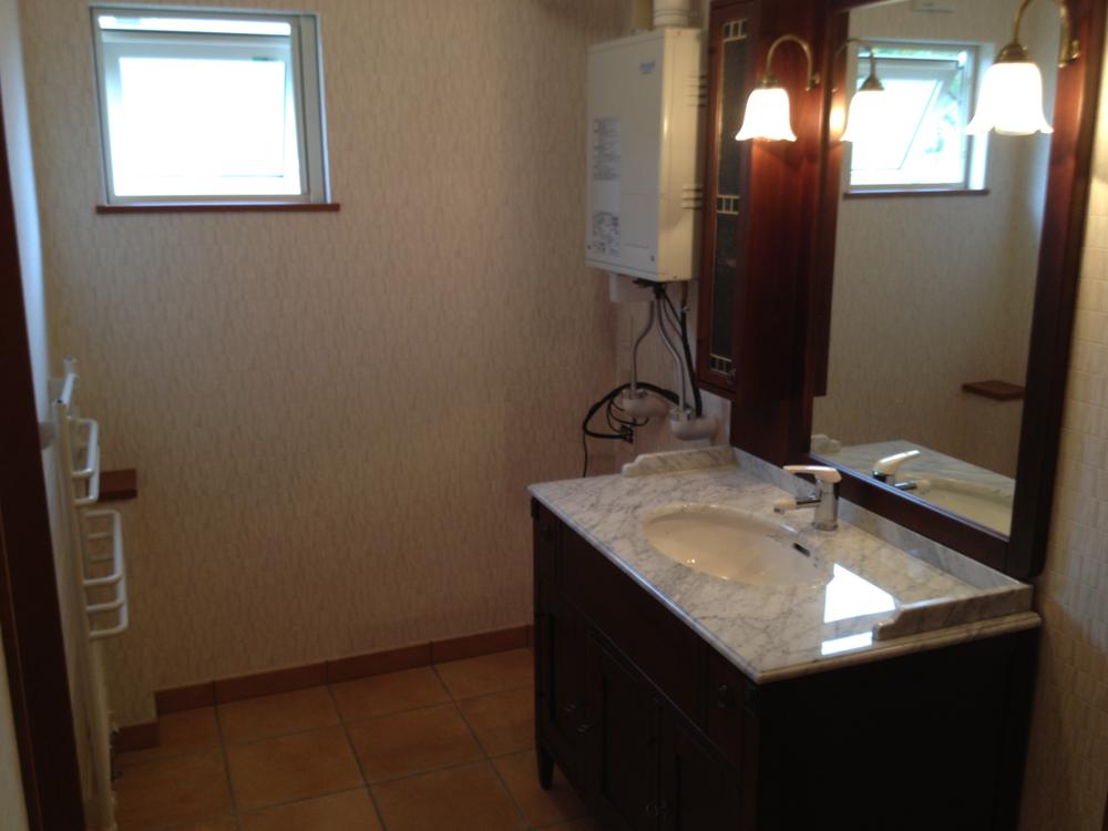 Wash basin, toilet. Stylish bathroom vanity