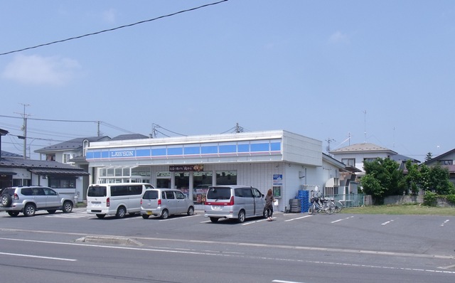 Convenience store. 412m until Lawson Towada Higashijuichiban the town store (convenience store)