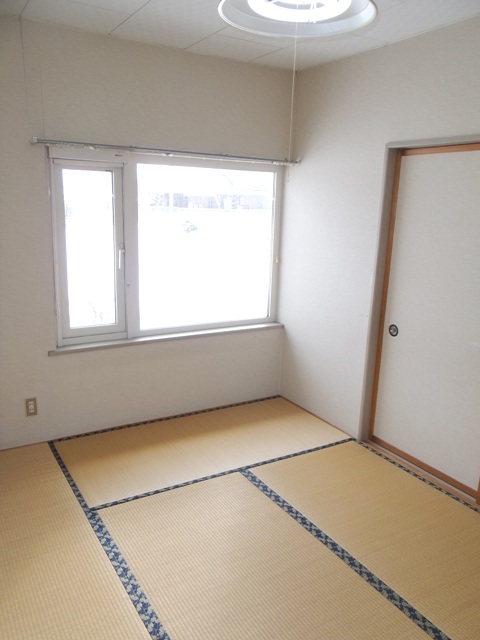 Other room space