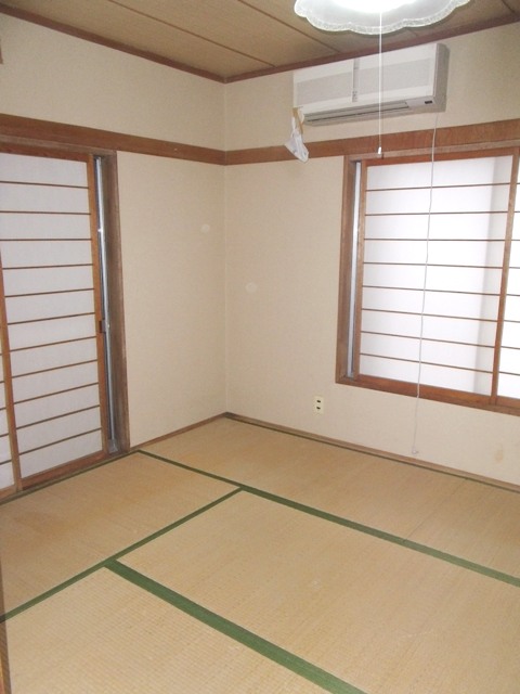 Other room space. 1F west Japanese-style room