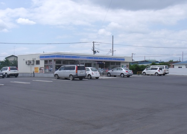 Convenience store. 1711m until Lawson Towada Namikinishi store (convenience store)