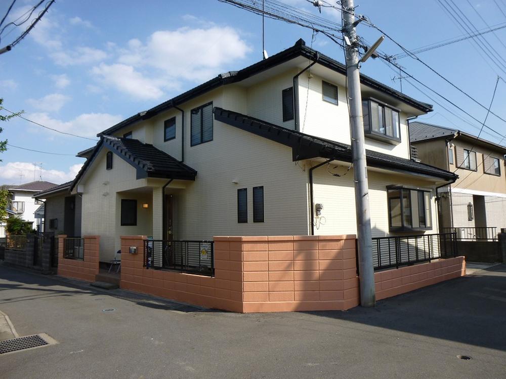 Local photos, including front road