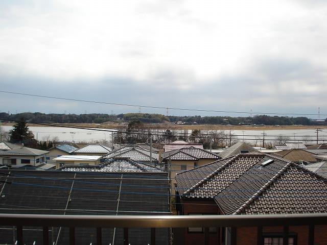 View photos from the dwelling unit