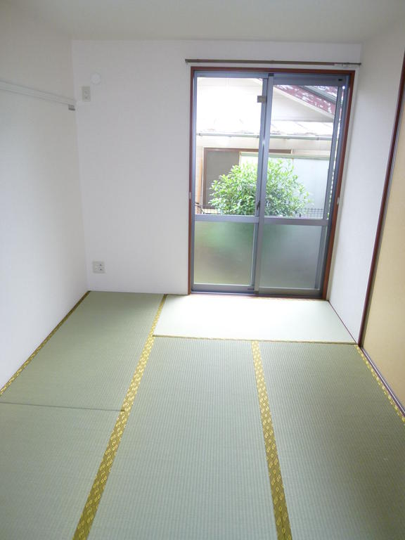 Other room space. Japanese style room