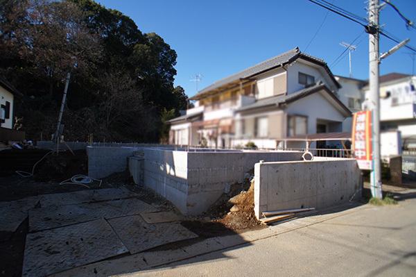 Local appearance photo. 1 Building