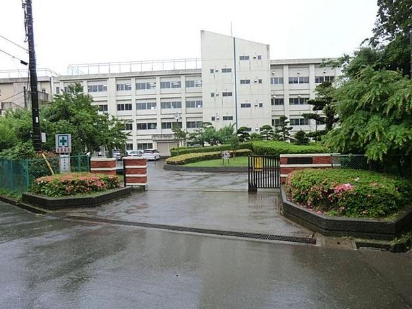 Junior high school. Abiko Municipal Hubei junior high school (junior high school) up to 1706m
