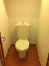 Toilet. bus ・ Toilet is separate!