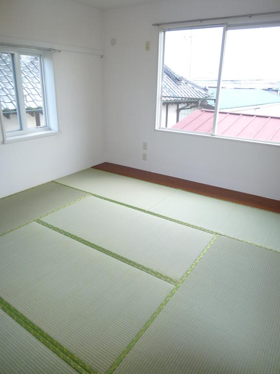 Other room space. Japanese style room