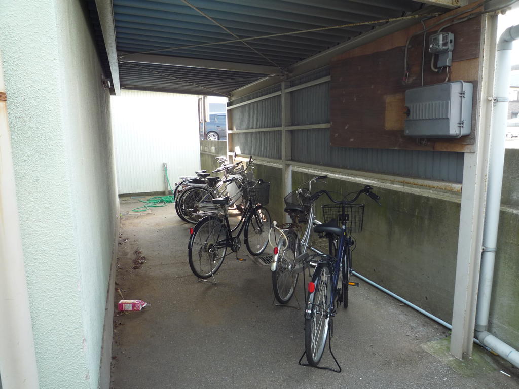 Other common areas. Bicycle-parking space