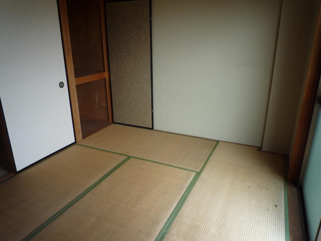 Other. Japanese style room