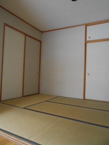 Other room space. 6 Pledge Japanese-style room