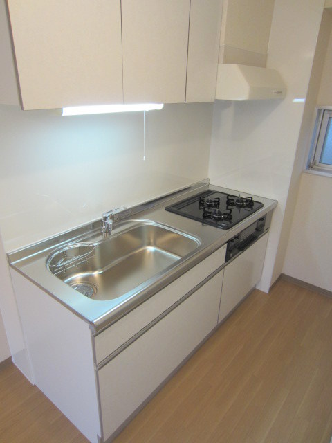 Kitchen. System kitchen new! 