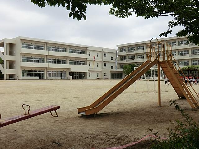Primary school. Abiko Municipal Abiko 480m to the third elementary school