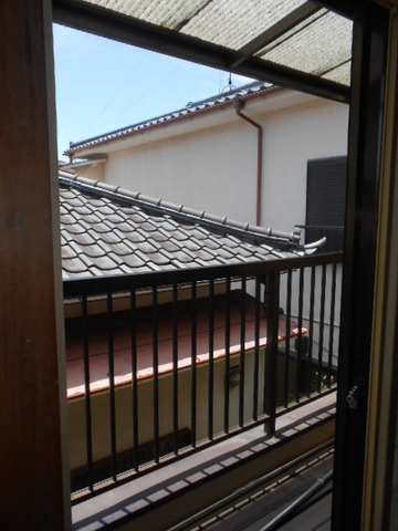 Balcony. Roofed