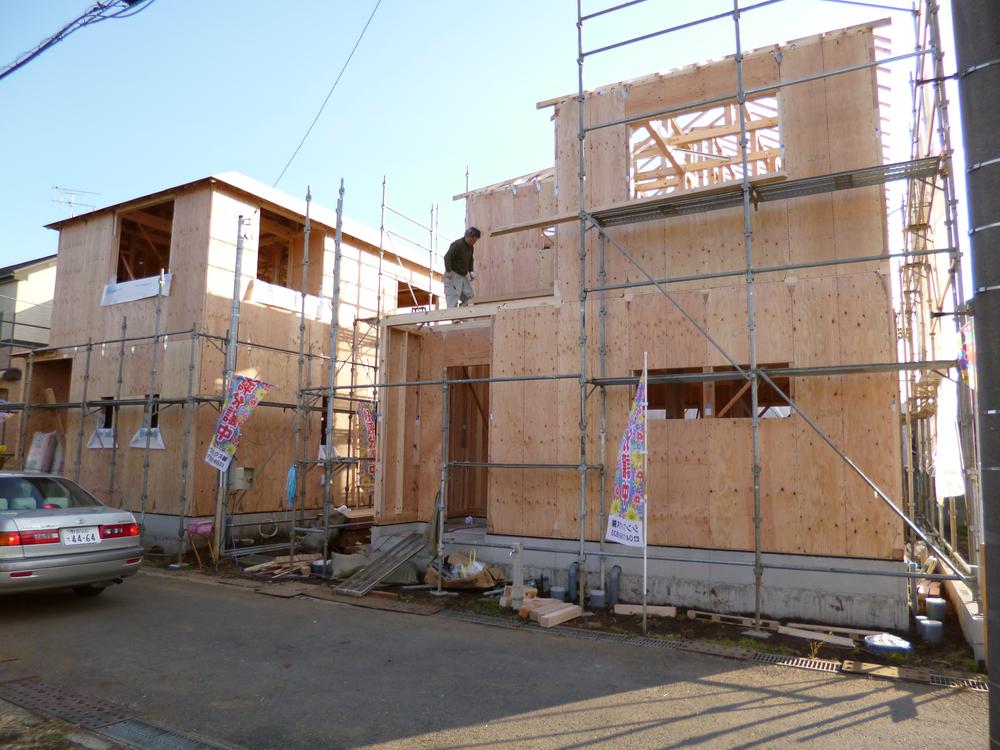 Local appearance photo. Local (12 May 2013) Shooting