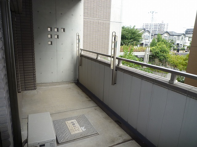 Balcony. Spacious balcony