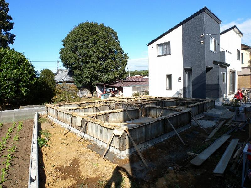 Local appearance photo. Local (10 May 2013) Shooting