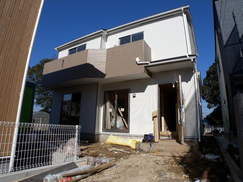 Local appearance photo. Local (12 May 2013) Shooting