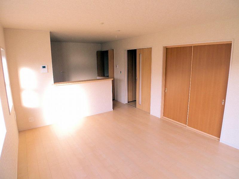 Living. Indoor (12 May 2013) Shooting