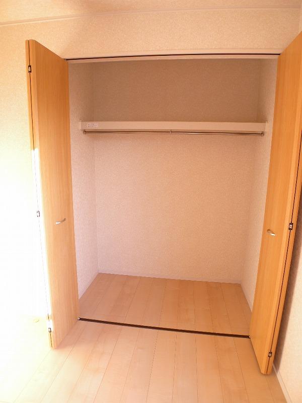 Receipt. Indoor (12 May 2013) Shooting